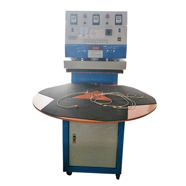 東莞吸塑機(jī)